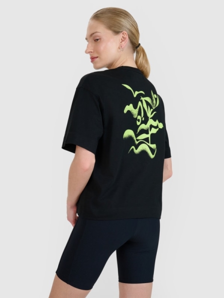 Camiseta regular de mujer con estampado - negro 4FWSS25TTSHF1967 negro